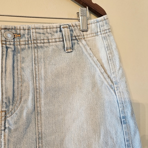 Zara Light Wash Denim Cargo Mini Casual Boho Pockets Skirt Size Large. - Picture 10 of 14
